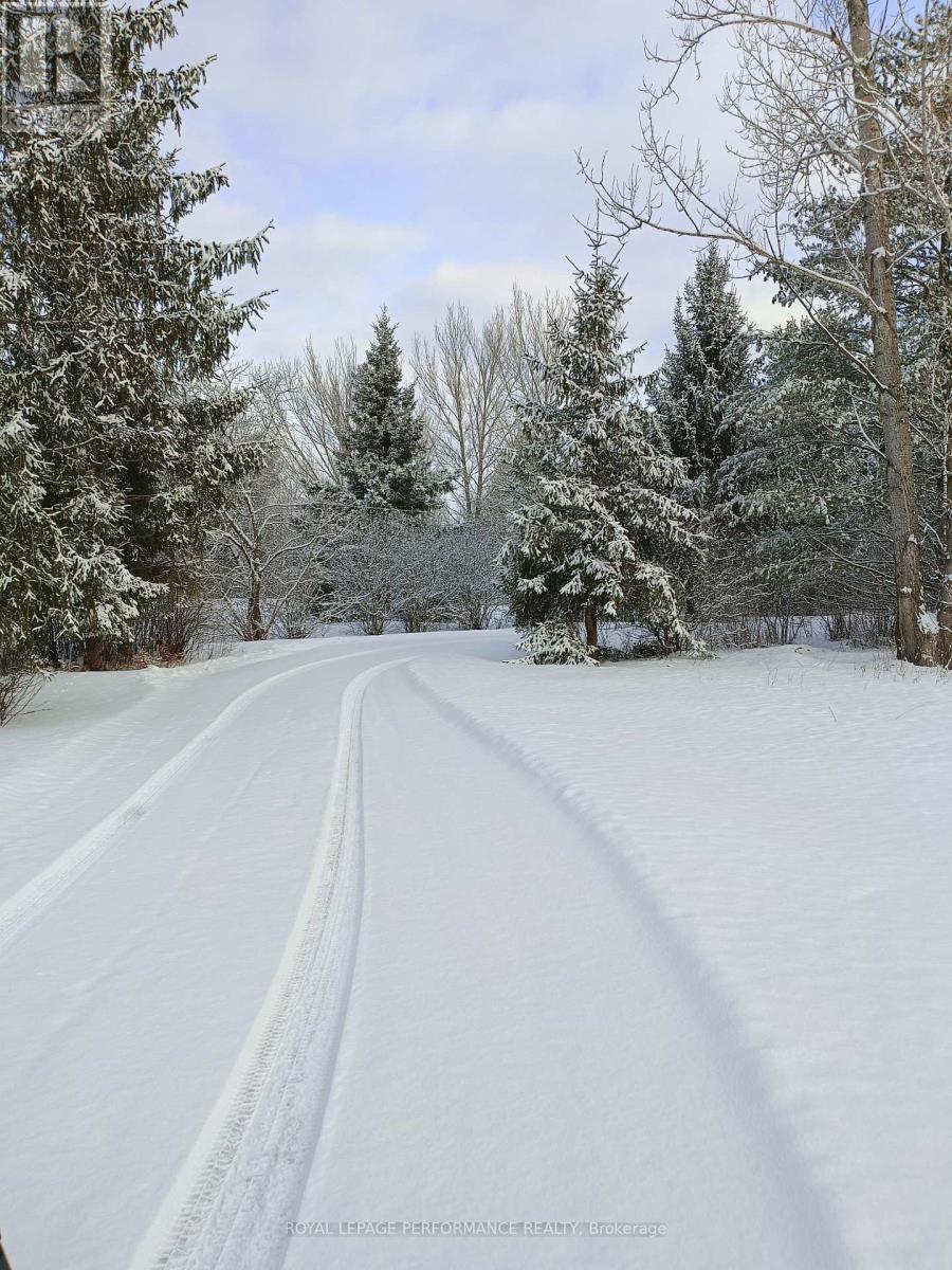 2620 Marchurst Road, Ottawa, Ontario  K0A 1T0 - Photo 12 - X12386942