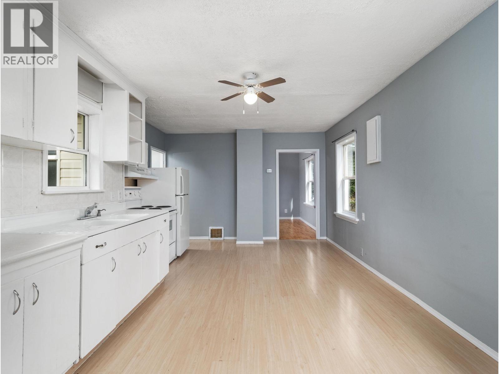 1633 10th Avenue, Prince George, British Columbia  V2L 3S5 - Photo 7 - R3061326