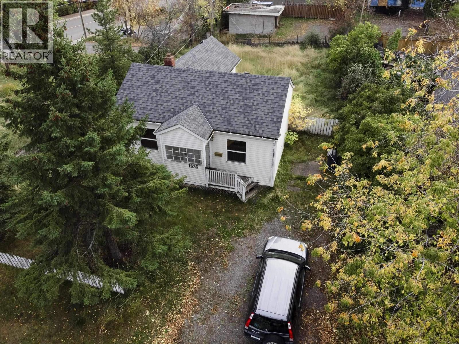 1633 10th Avenue, Prince George, British Columbia  V2L 3S5 - Photo 3 - R3061326