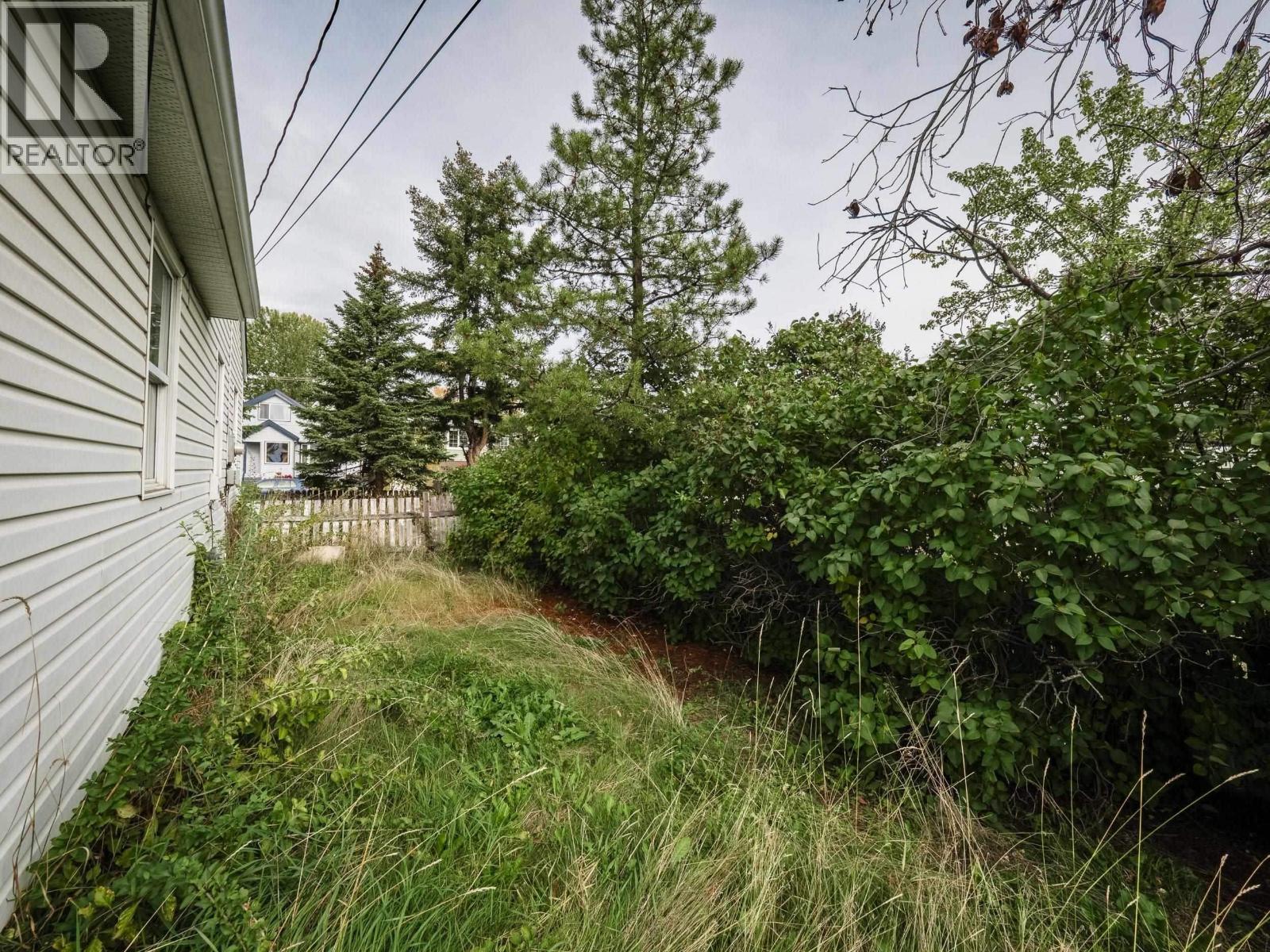 1633 10th Avenue, Prince George, British Columbia  V2L 3S5 - Photo 21 - R3061326