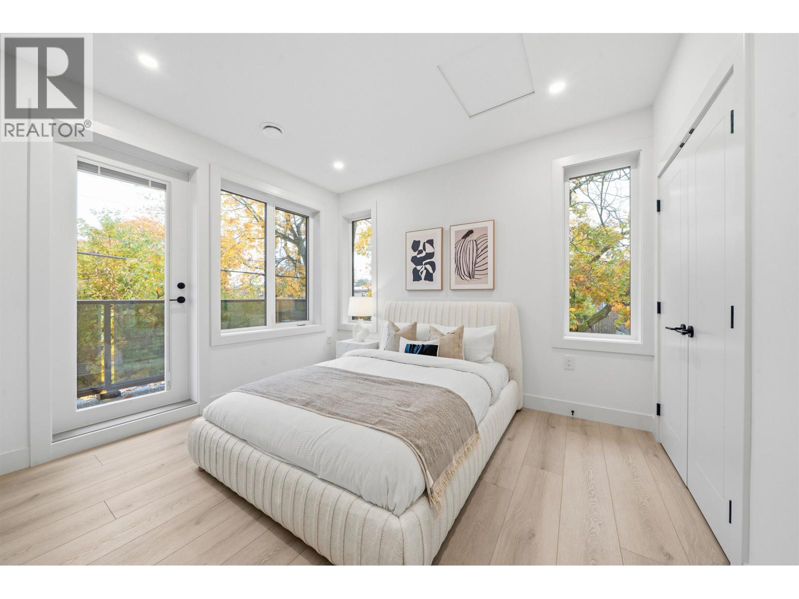 323 N Kamloops Street, Vancouver, British Columbia  V5K 0A9 - Photo 12 - R3063776