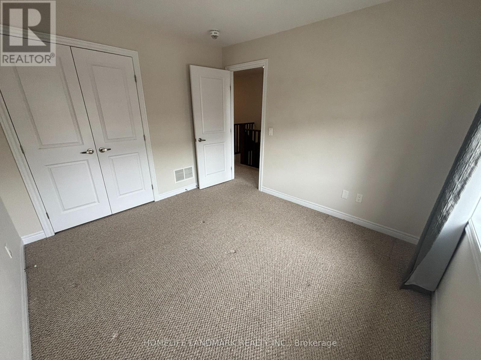 2362 Natasha Circle, Oakville, Ontario  L6M 1P2 - Photo 13 - W12418311