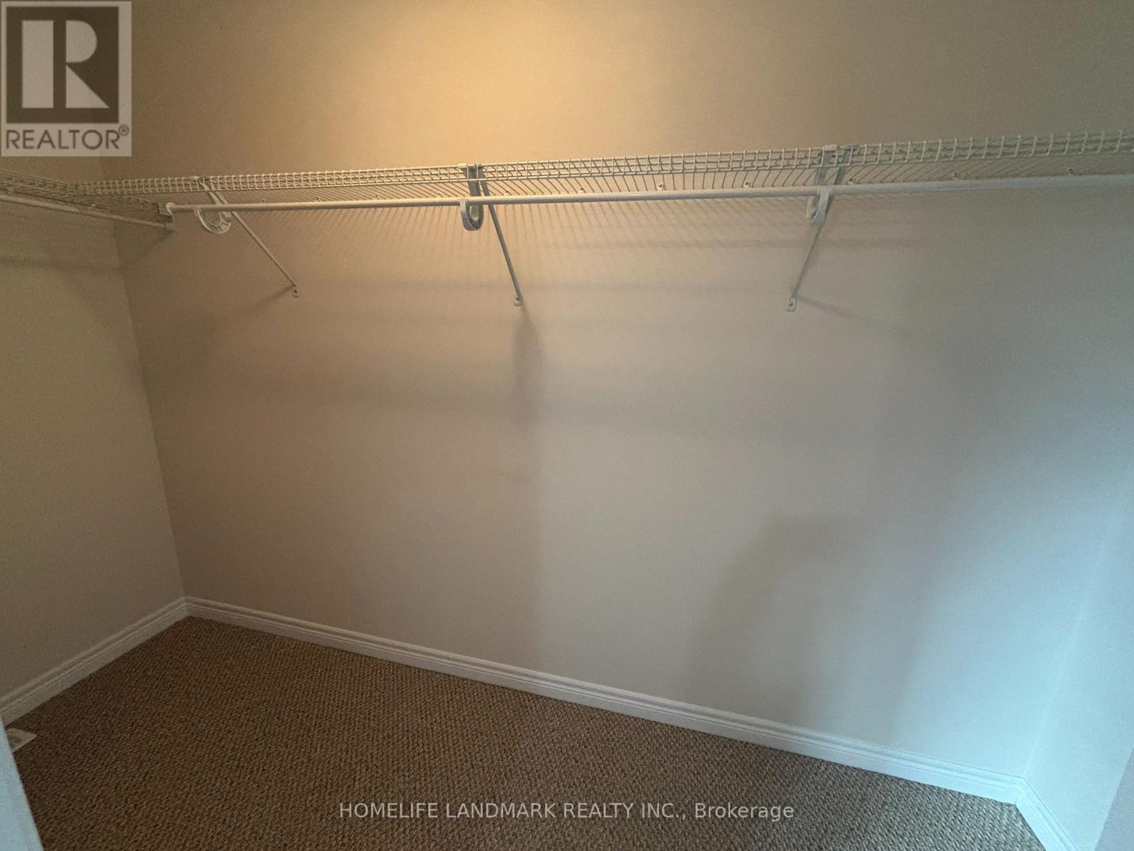 2362 Natasha Circle, Oakville, Ontario  L6M 1P2 - Photo 11 - W12418311