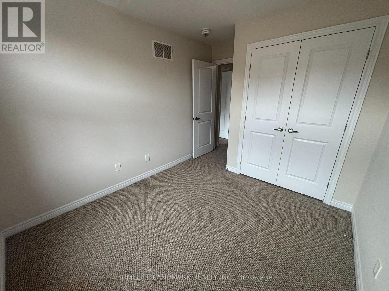 2362 Natasha Circle, Oakville, Ontario  L6M 1P2 - Photo 15 - W12418311