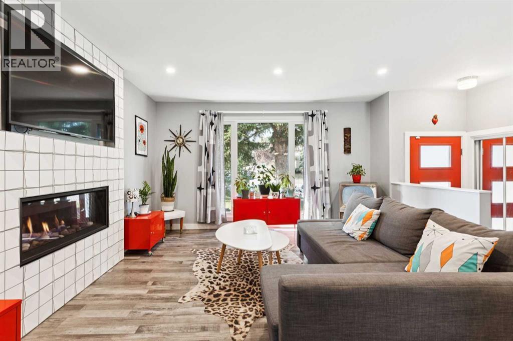 224 Cedarbrae Crescent Sw, Calgary, Alberta  T2W 1Y4 - Photo 11 - A2260385