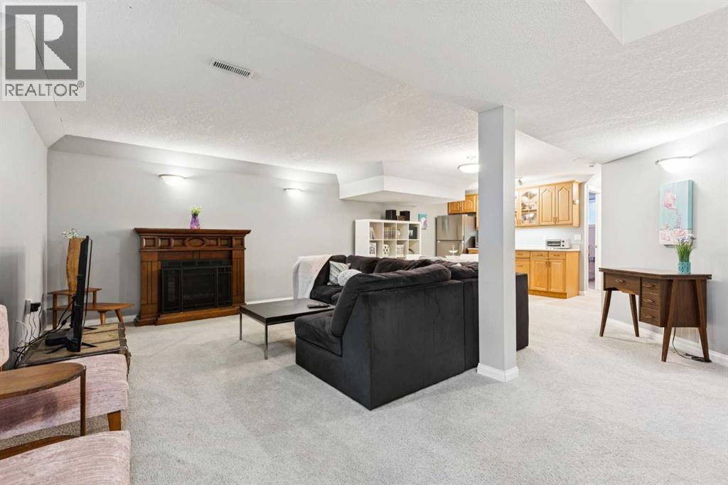 224 Cedarbrae Crescent Sw, Calgary, Alberta  T2W 1Y4 - Photo 29 - A2260385