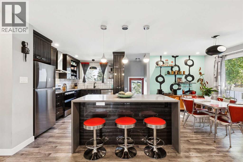 224 Cedarbrae Crescent Sw, Calgary, Alberta  T2W 1Y4 - Photo 18 - A2260385