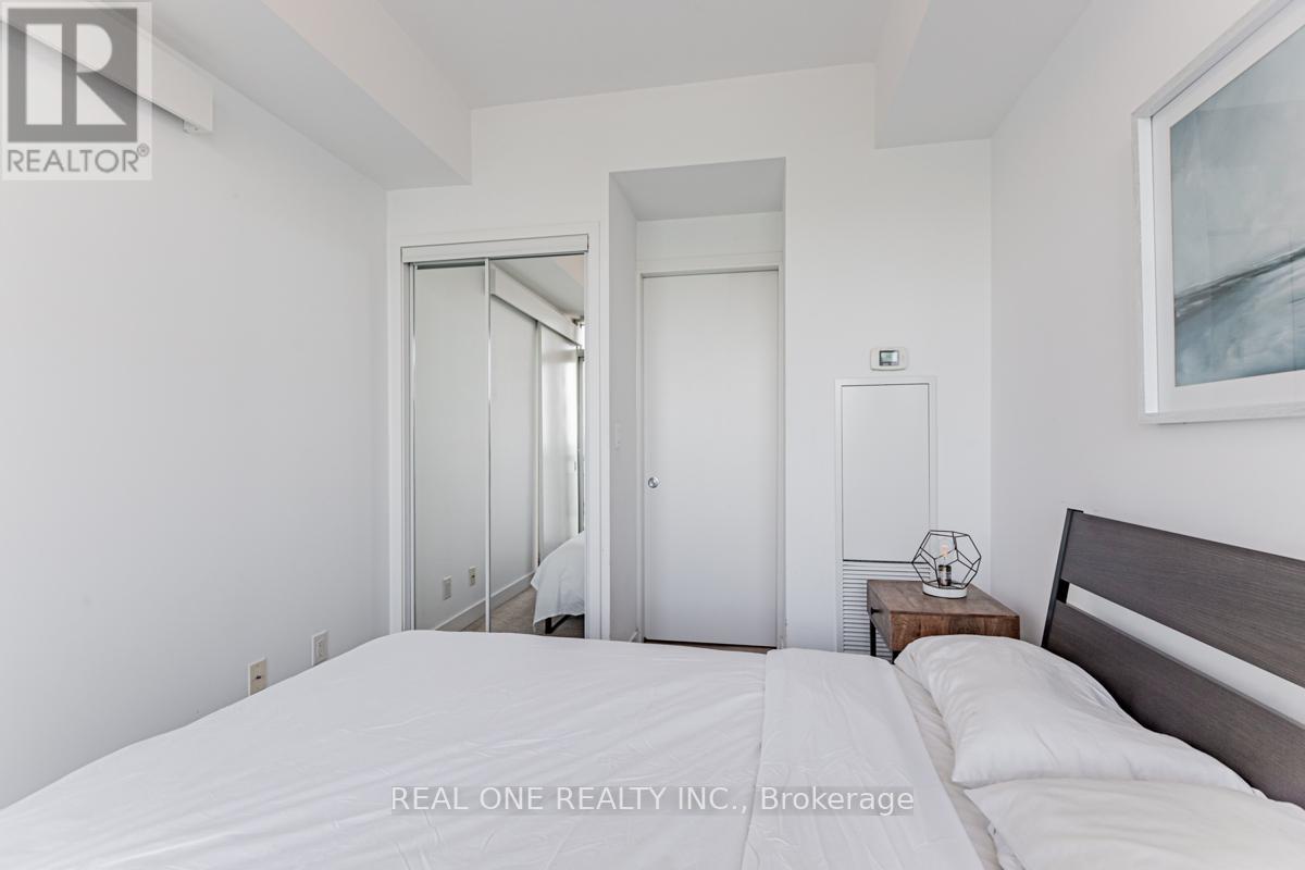 4710 - 12 York Street, Toronto, Ontario  M5J 2Z2 - Photo 14 - C12500356