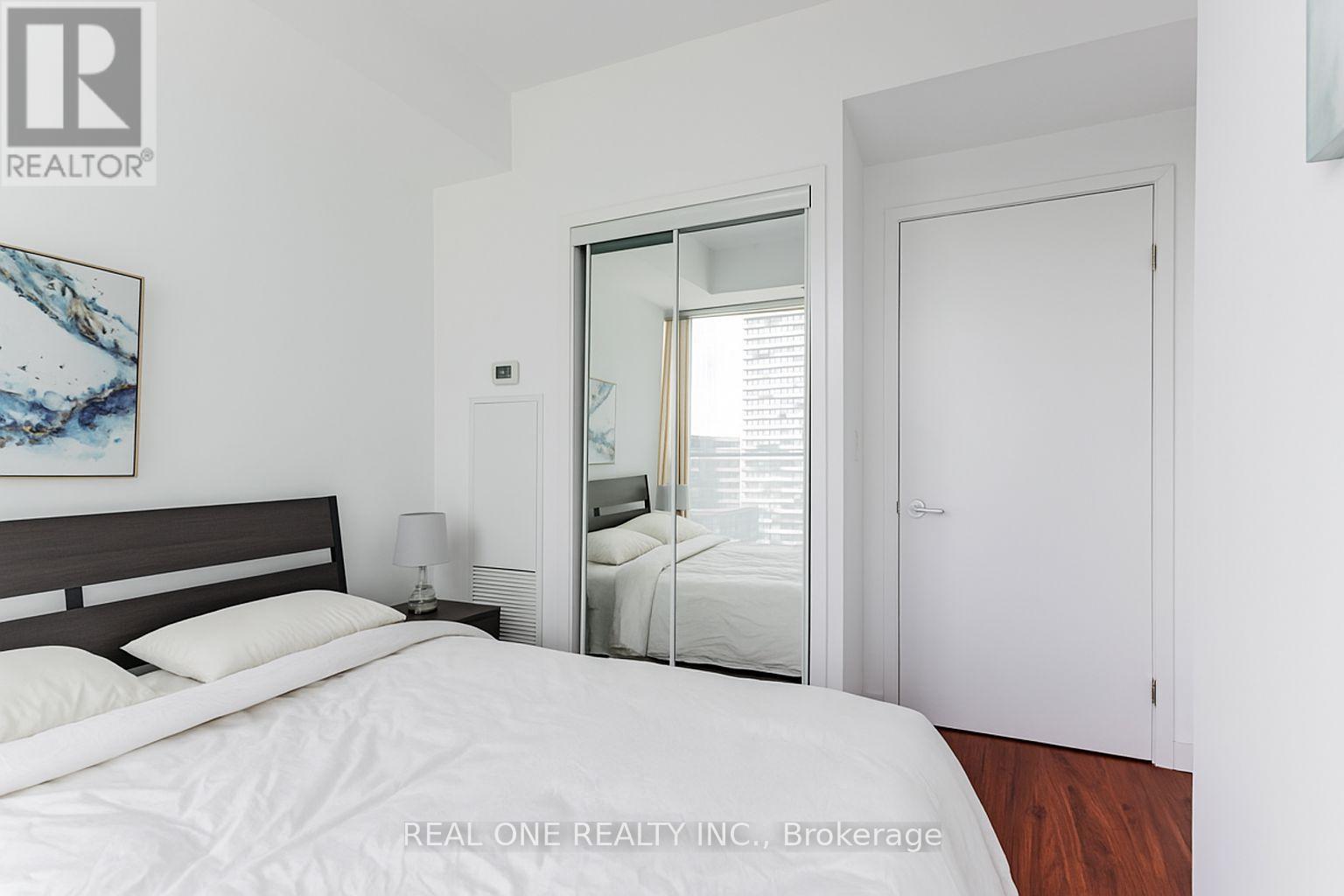 4710 - 12 York Street, Toronto, Ontario  M5J 2Z2 - Photo 19 - C12500356