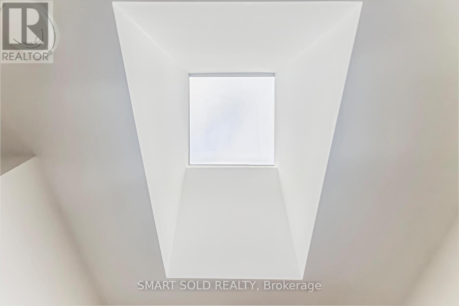 42 Davean Drive, Toronto, Ontario  M2L 2R7 - Photo 21 - C12500362