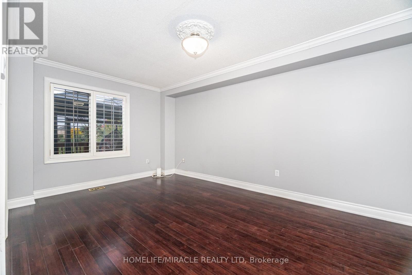 62 Queen Mary Drive, Brampton, Ontario  L7A 2K3 - Photo 16 - W12500396