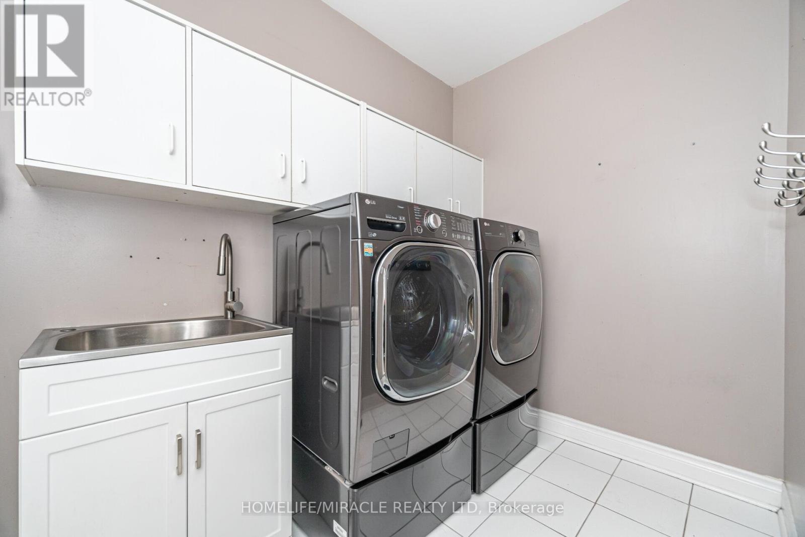 62 Queen Mary Drive, Brampton, Ontario  L7A 2K3 - Photo 26 - W12500396