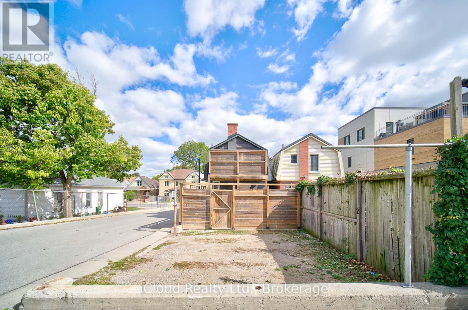 425 English Street, London East, Ontario  N5W 3T4 - Photo 25 - X12500390