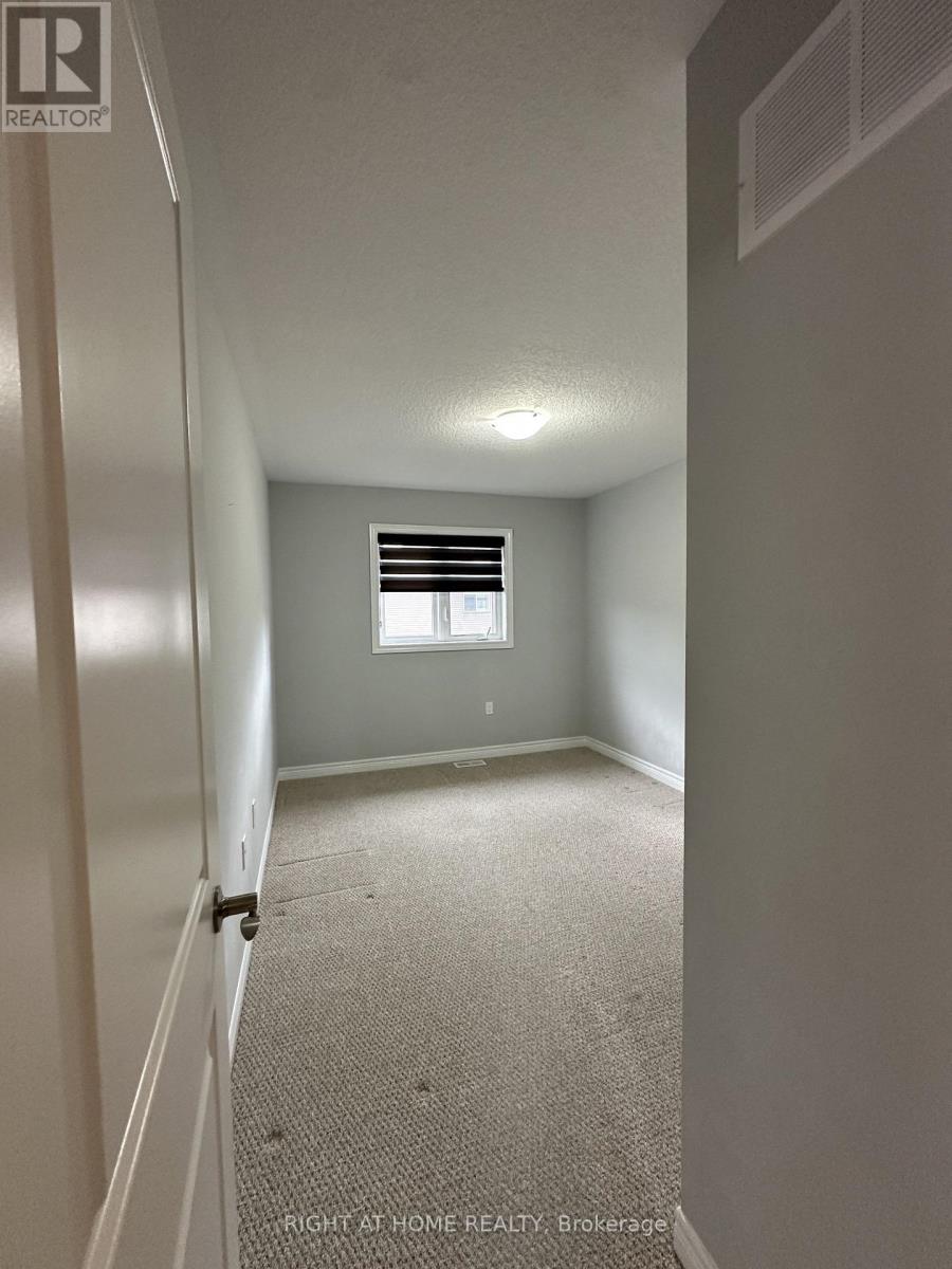 194 Dalgleish Trail, Hamilton, Ontario  L0R 1P0 - Photo 11 - X12500364