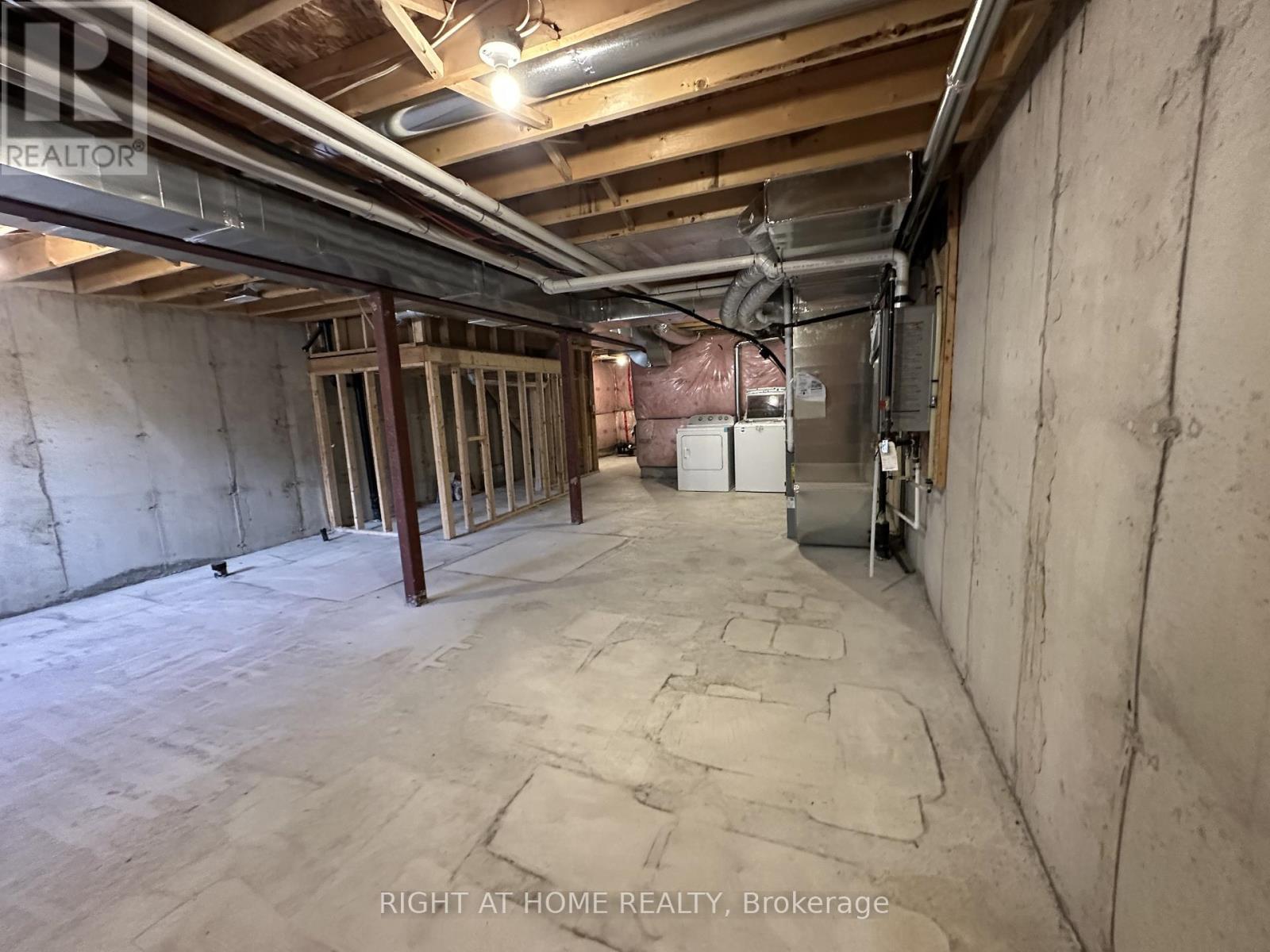 194 Dalgleish Trail, Hamilton, Ontario  L0R 1P0 - Photo 18 - X12500364