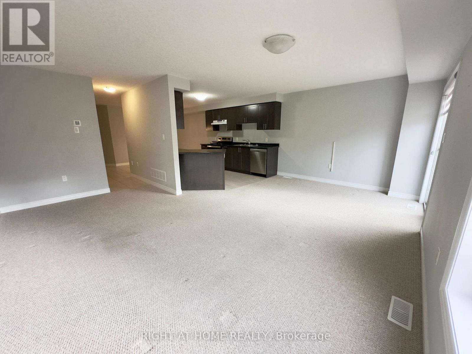 194 Dalgleish Trail, Hamilton, Ontario  L0R 1P0 - Photo 5 - X12500364