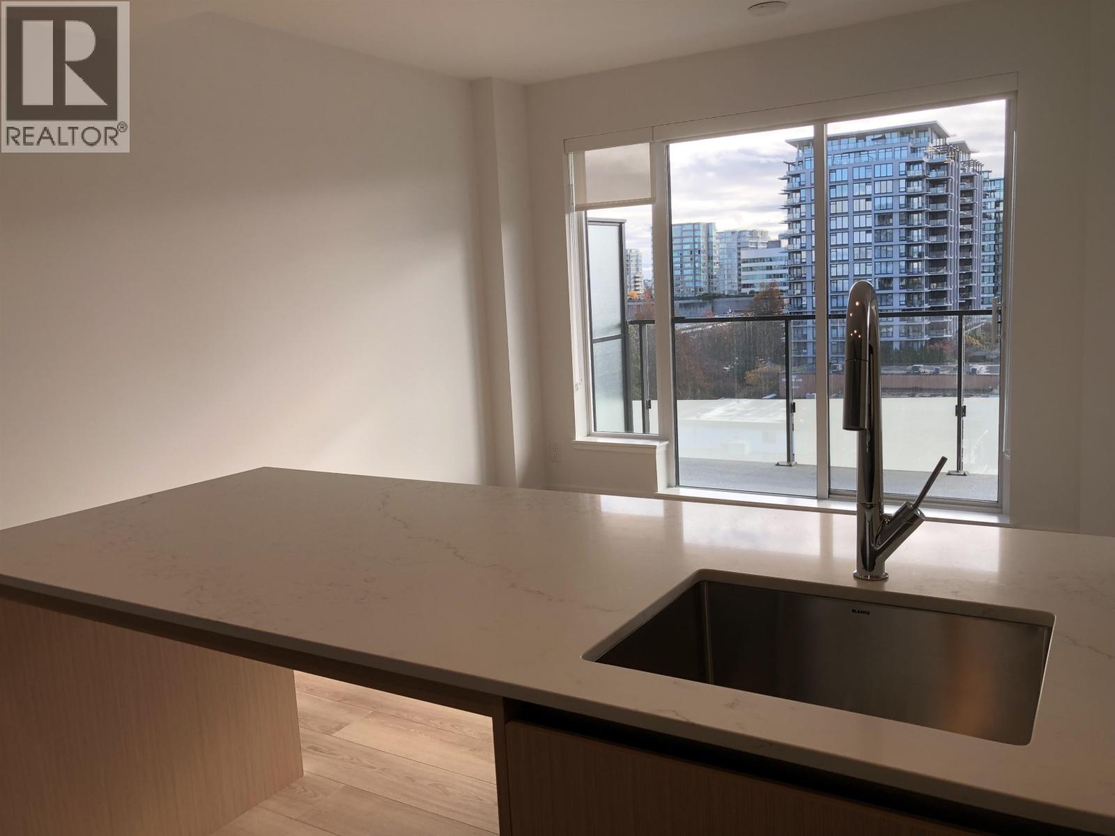 807 7977 Lansdowne Road, Richmond, British Columbia  V6X 0X7 - Photo 3 - R3063388