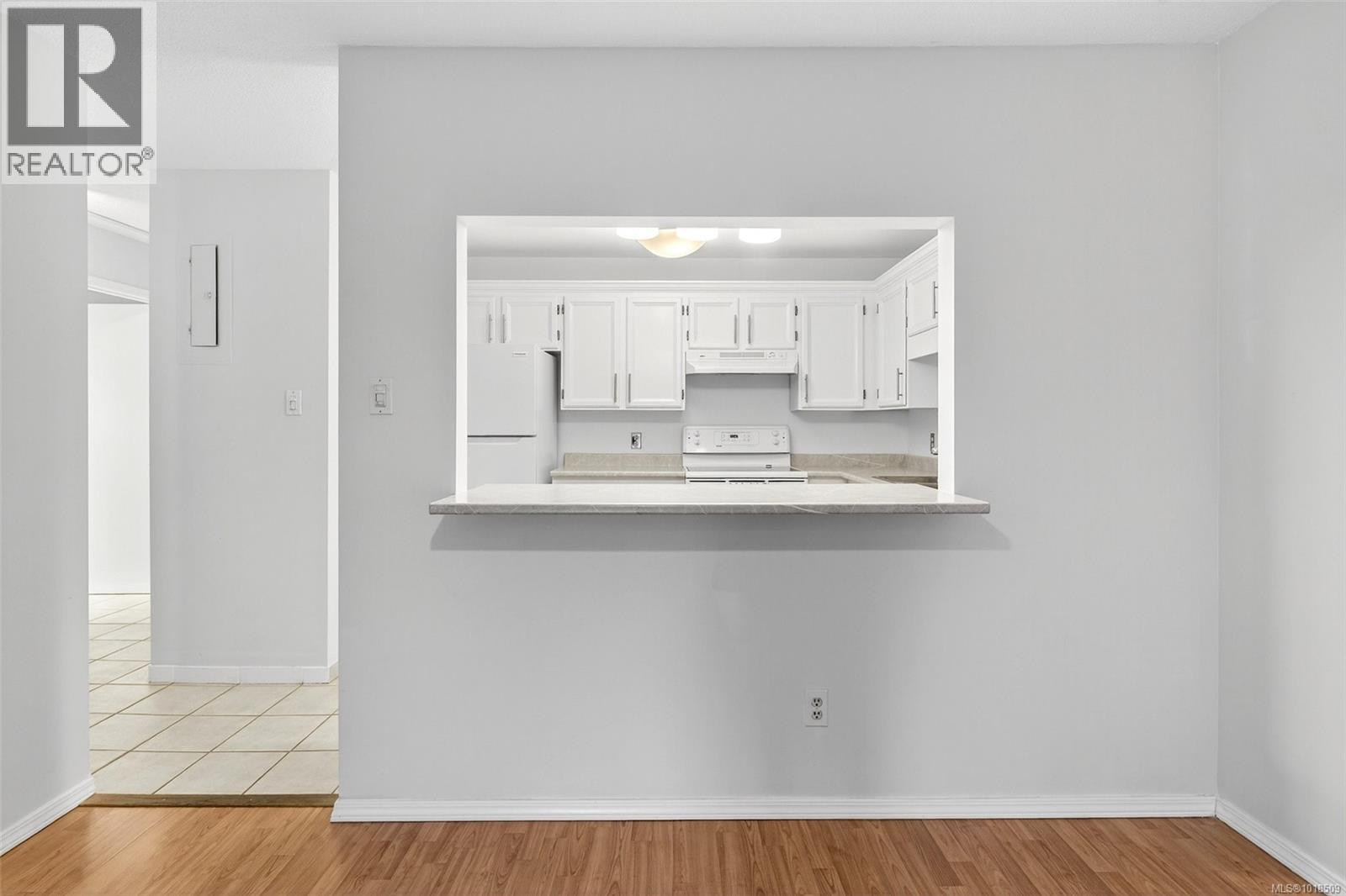 201 1188 Yates St, Victoria, British Columbia  V8V 3M8 - Photo 28 - 1018509