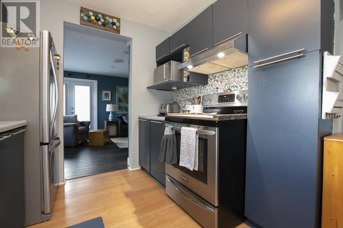 27 Borron Ave, Sault Ste. Marie, Ontario  P6B 1E7 - Photo 21 - SM253048