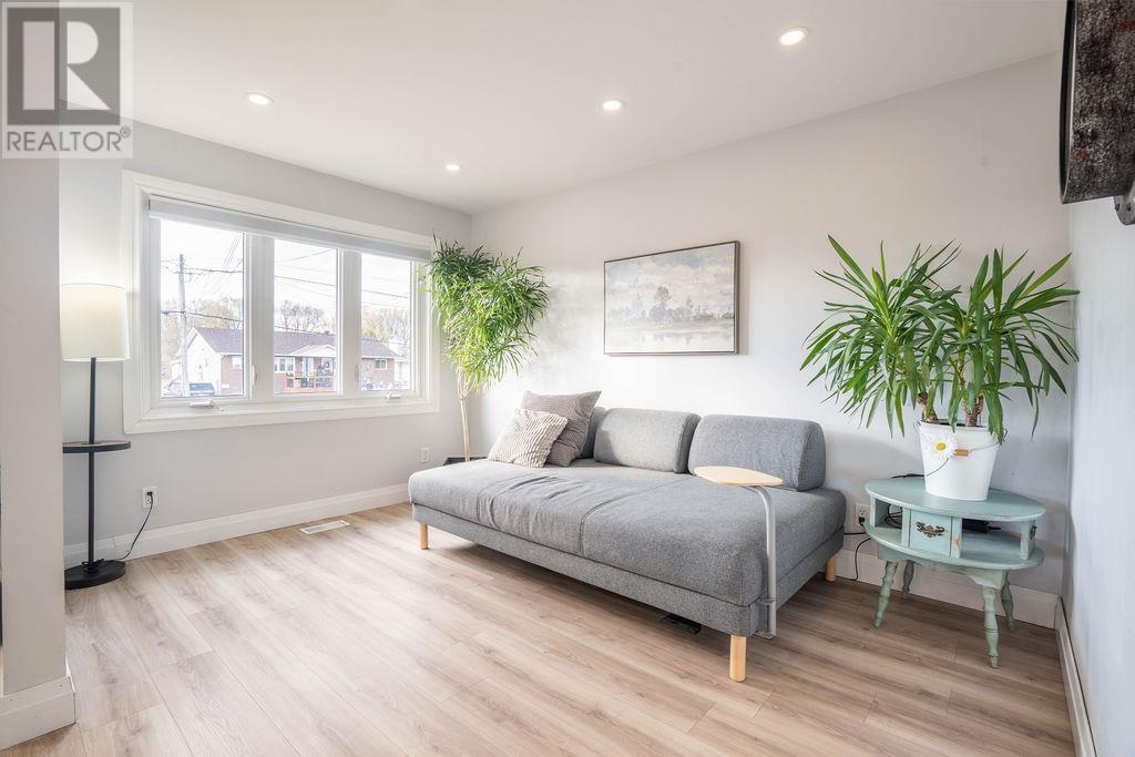 138 Churchill Ave, Sault Ste. Marie, Ontario  P6C 2P9 - Photo 25 - SM253104