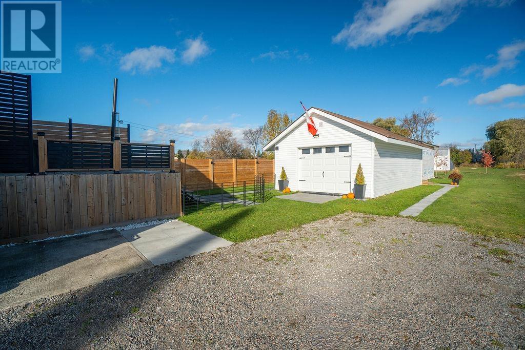 138 Churchill Ave, Sault Ste. Marie, Ontario  P6C 2P9 - Photo 7 - SM253104