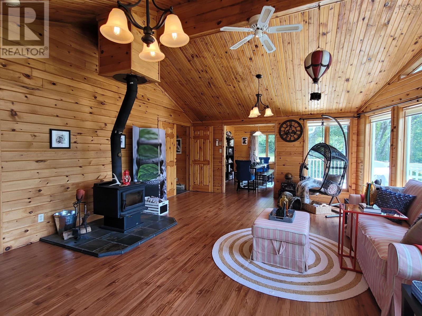 57 Somerset Drive, East Sable River, Nova Scotia  B0T 1V0 - Photo 14 - 202518853