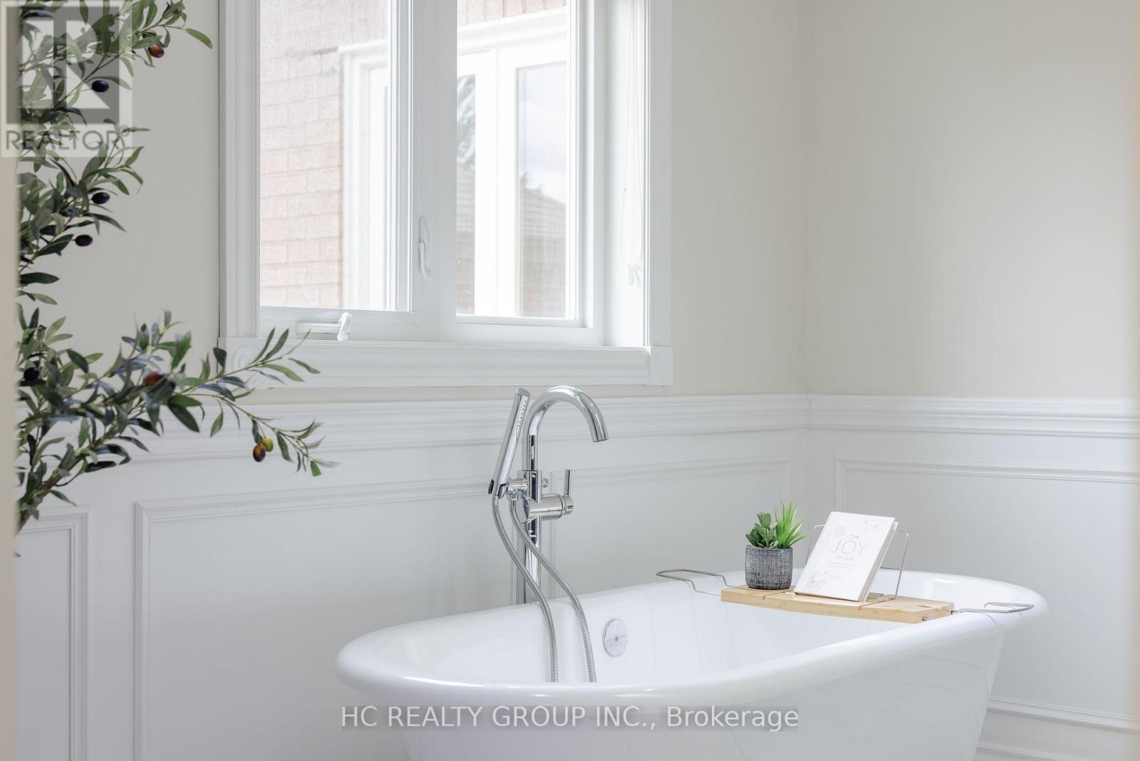 2151 Rodick Road, Markham, Ontario  L6C 1S8 - Photo 33 - N12498344