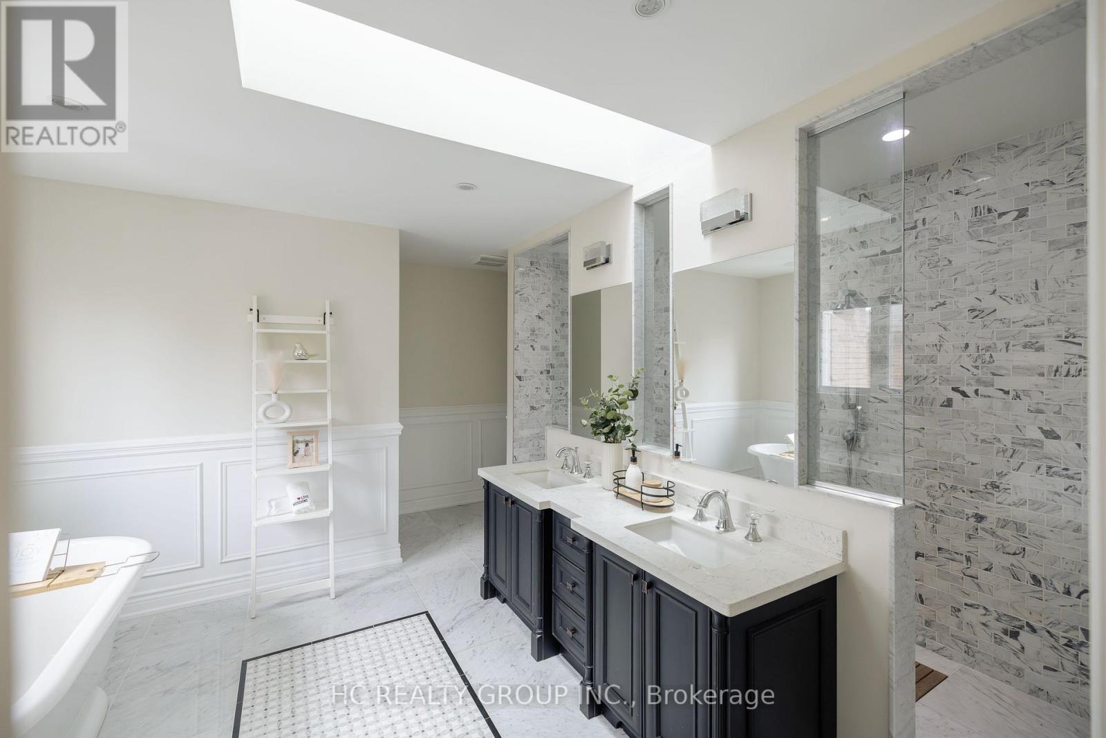 2151 Rodick Road, Markham, Ontario  L6C 1S8 - Photo 31 - N12498344