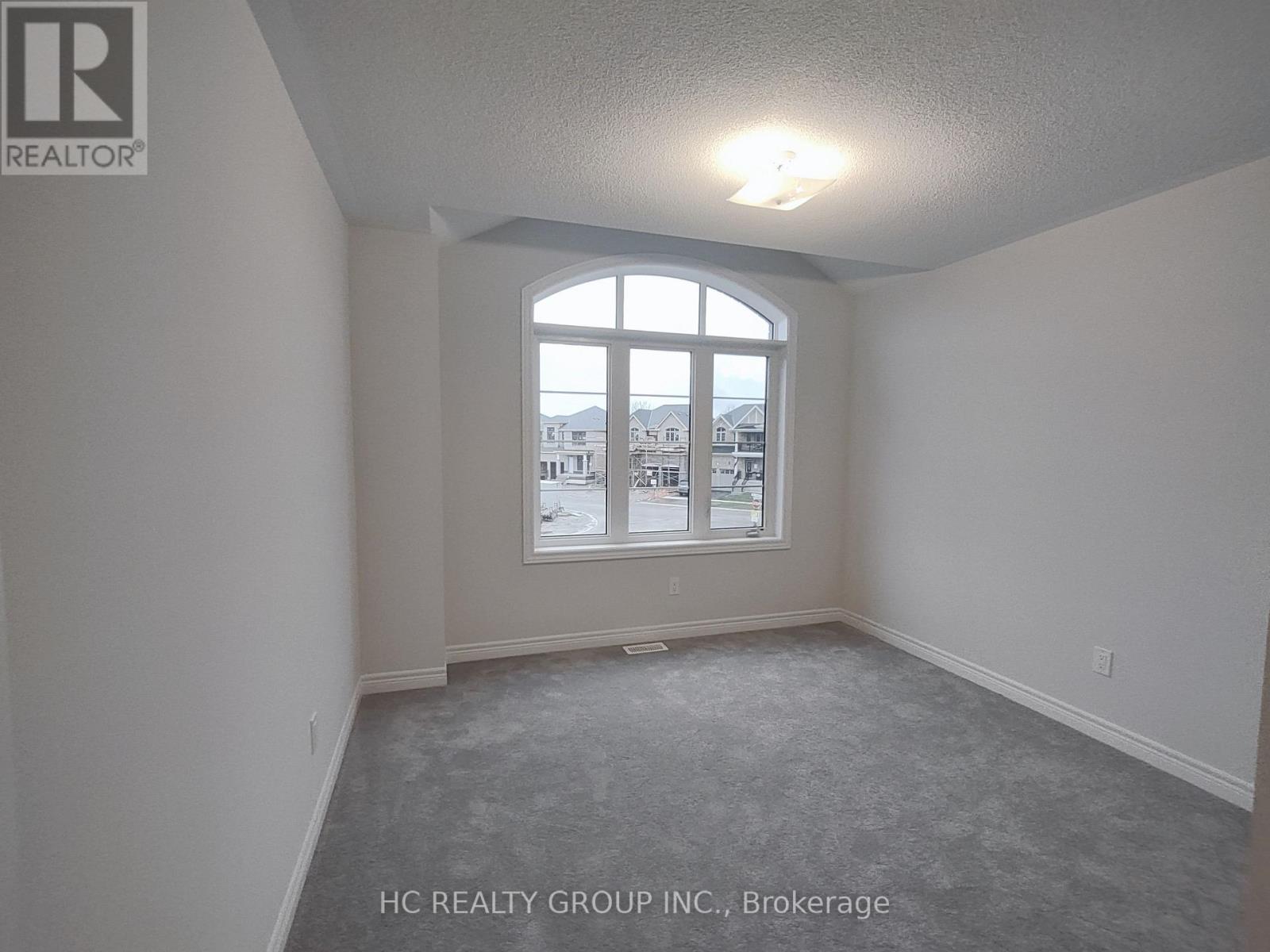 4 Sam Battaglia Crescent, Georgina, Ontario  L0E 1R0 - Photo 13 - N12500308