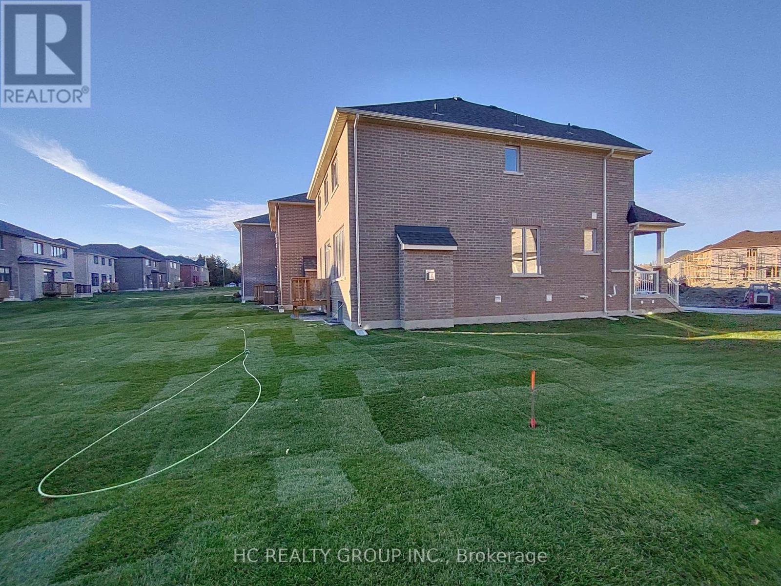 4 Sam Battaglia Crescent, Georgina, Ontario  L0E 1R0 - Photo 22 - N12500308