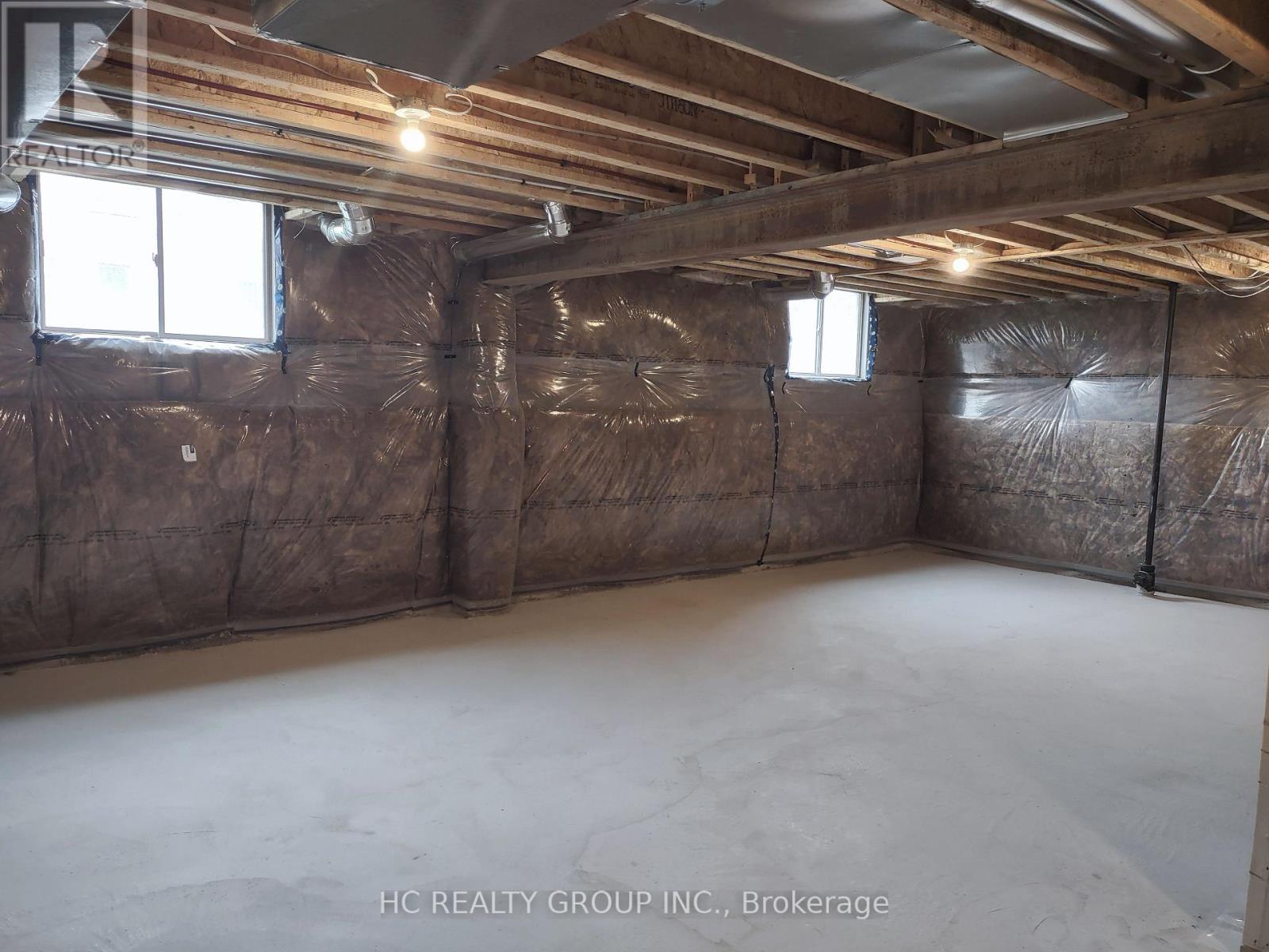 4 Sam Battaglia Crescent, Georgina, Ontario  L0E 1R0 - Photo 24 - N12500308