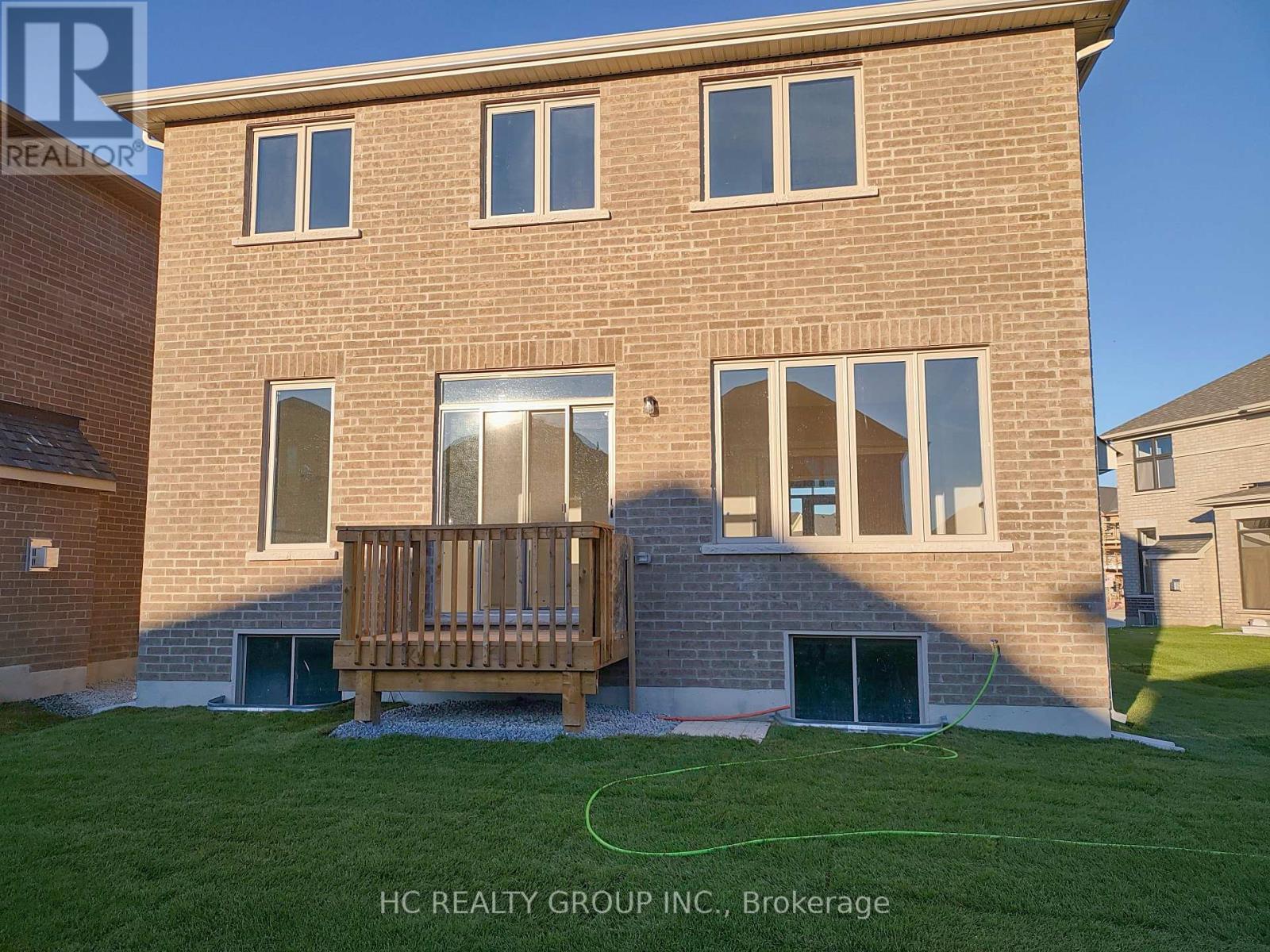 4 Sam Battaglia Crescent, Georgina, Ontario  L0E 1R0 - Photo 21 - N12500308