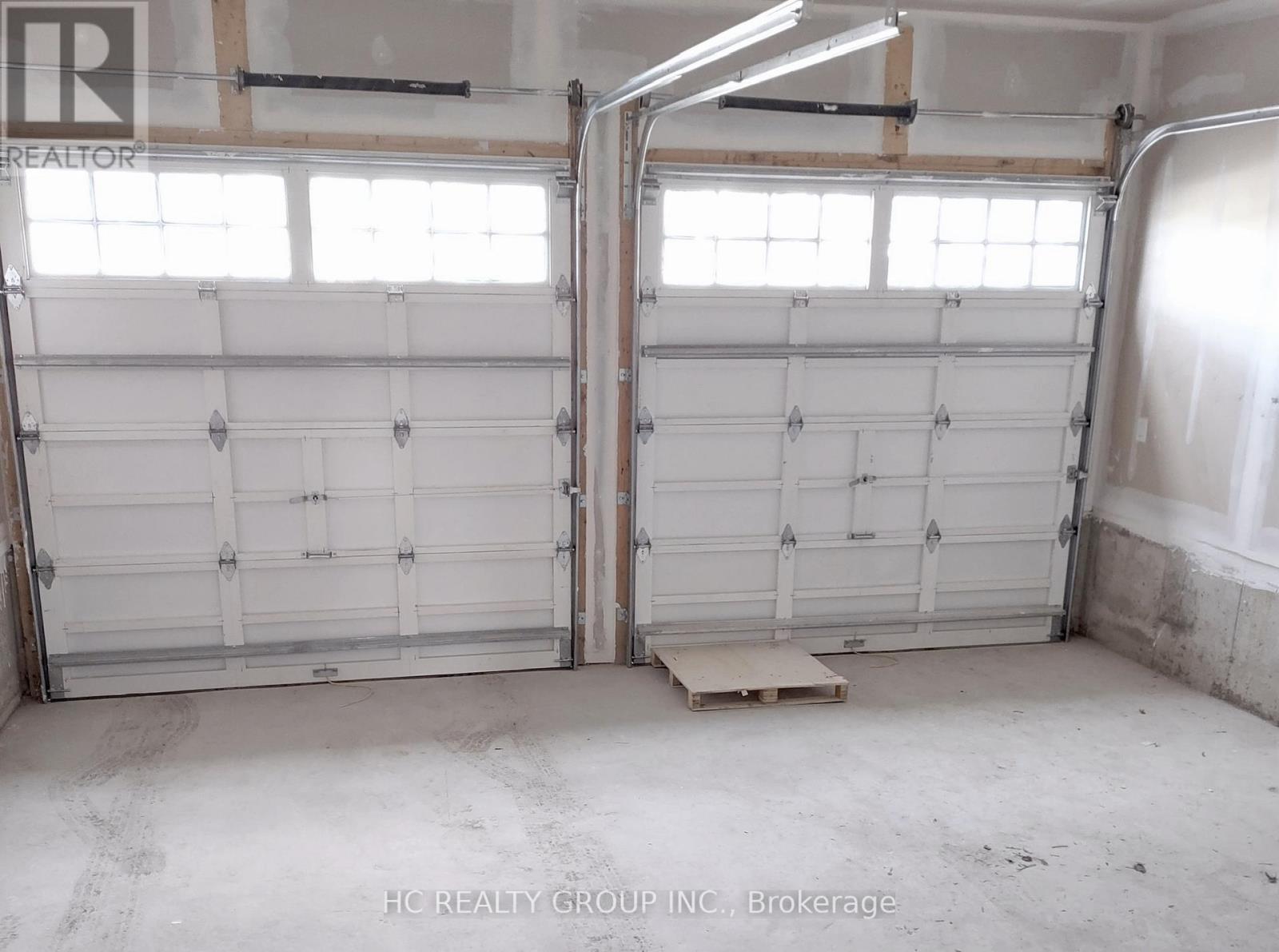 4 Sam Battaglia Crescent, Georgina, Ontario  L0E 1R0 - Photo 23 - N12500308