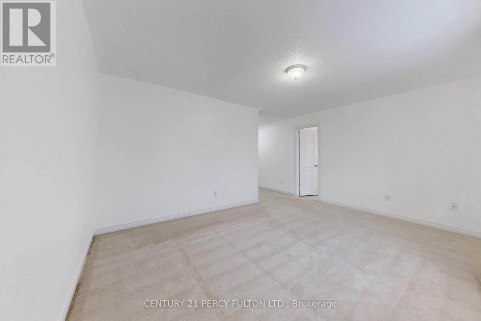 5 Attmar Drive, Brampton, Ontario  L6P 2R4 - Photo 25 - W12498544