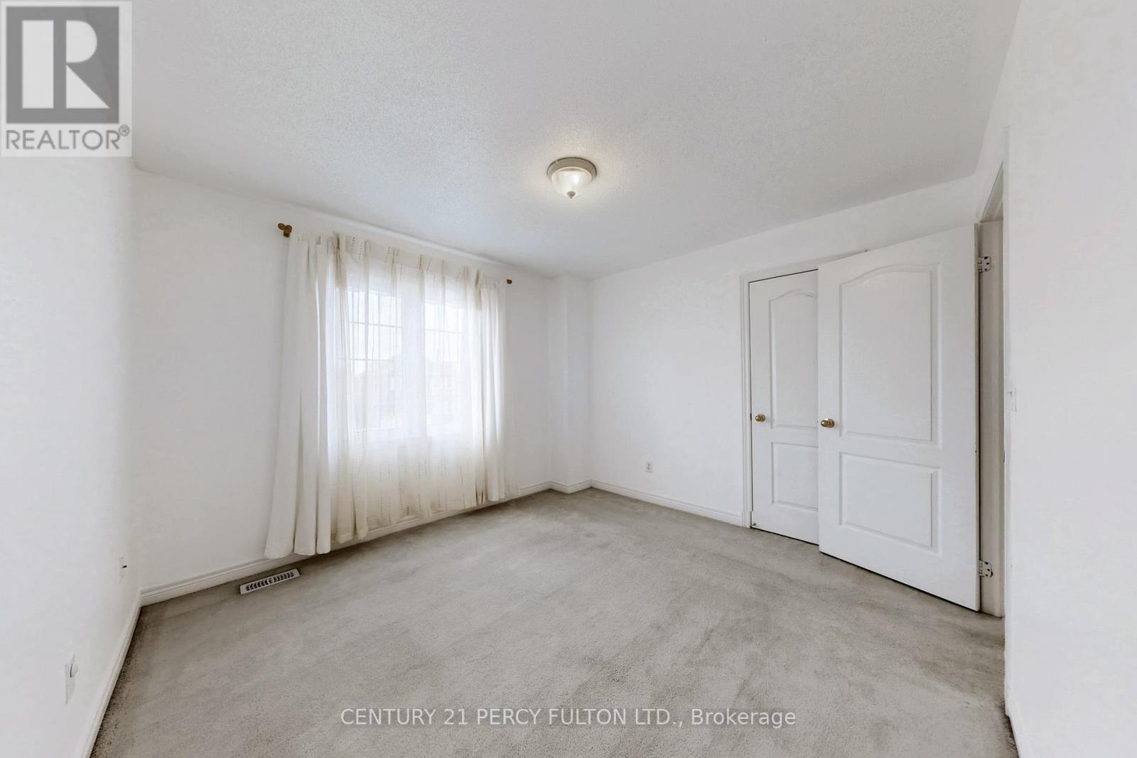 5 Attmar Drive, Brampton, Ontario  L6P 2R4 - Photo 30 - W12498544