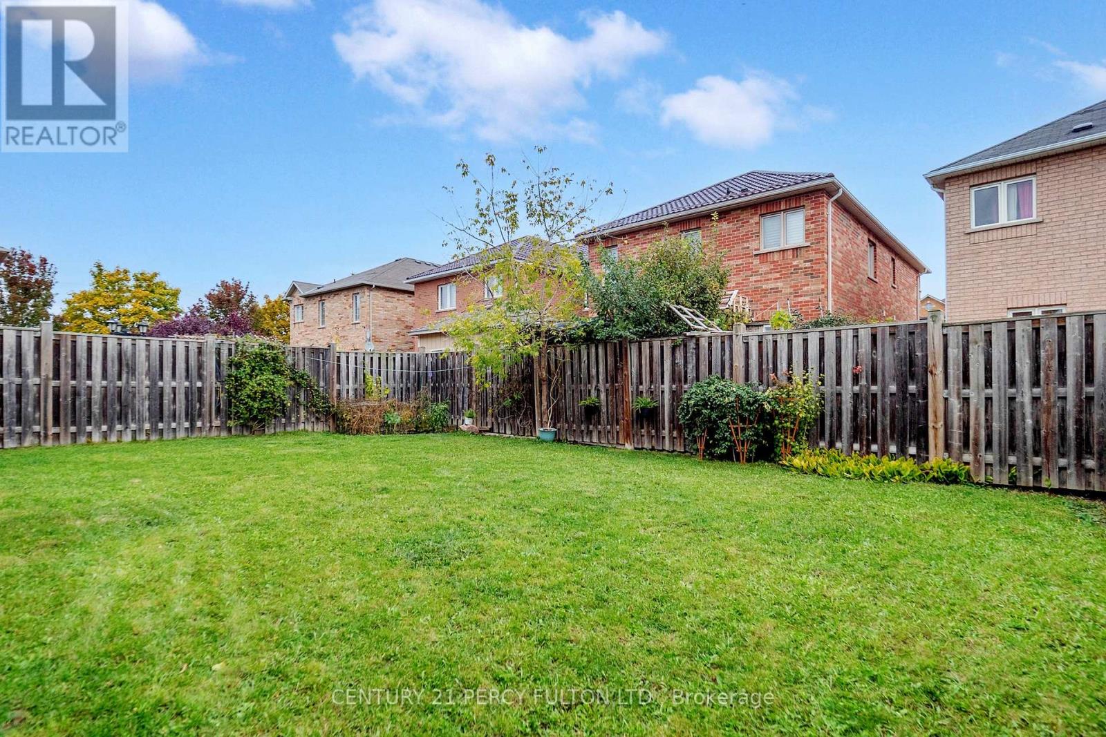 5 Attmar Drive, Brampton, Ontario  L6P 2R4 - Photo 41 - W12498544