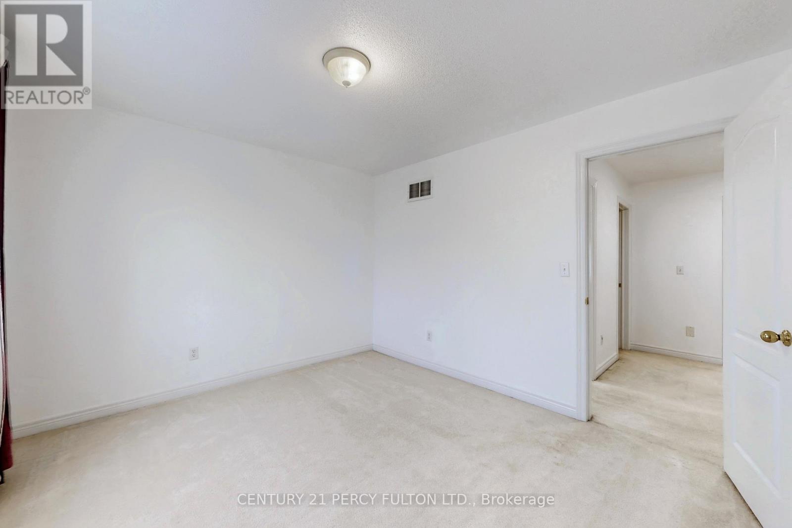 5 Attmar Drive, Brampton, Ontario  L6P 2R4 - Photo 36 - W12498544