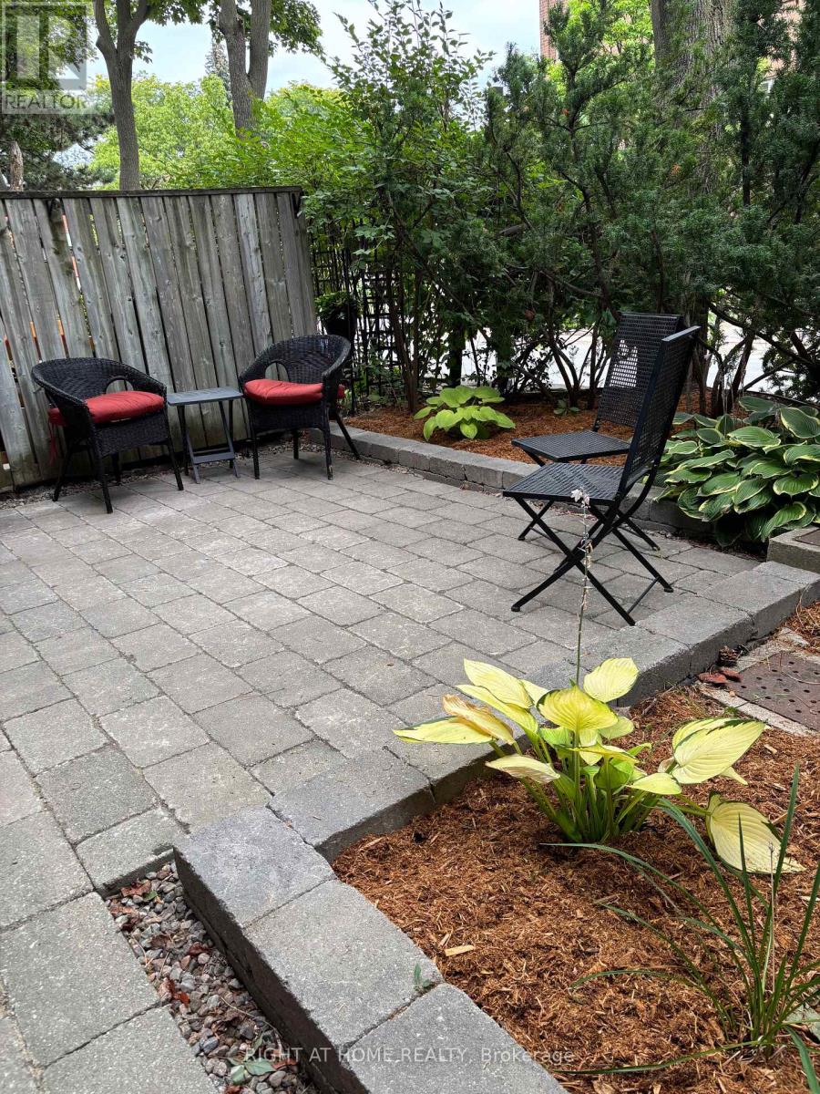 318 - 40 Sylvan Valley Way, Toronto, Ontario  M5M 4M3 - Photo 24 - C12500404