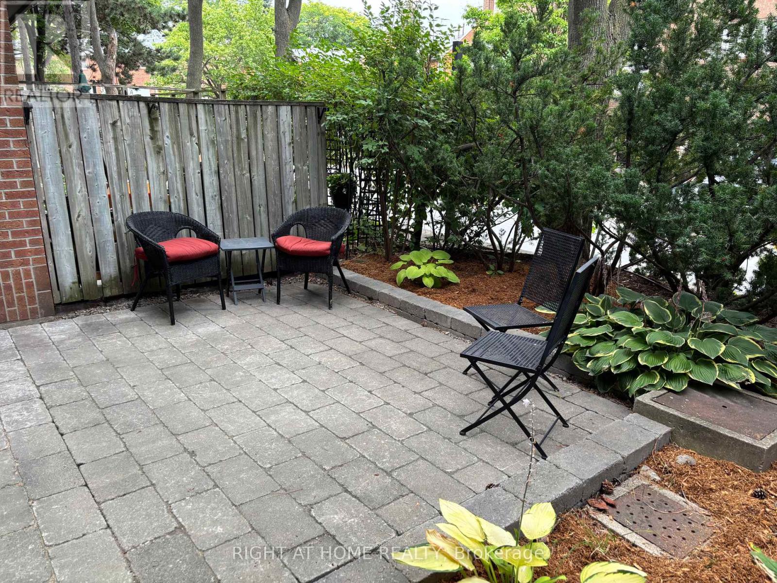 318 - 40 Sylvan Valley Way, Toronto, Ontario  M5M 4M3 - Photo 28 - C12500404