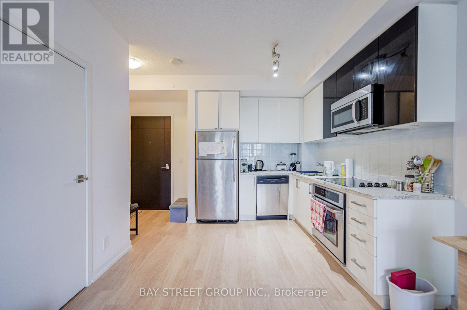 918 - 98 Lillian Street, Toronto, Ontario  M4S 0A5 - Photo 4 - C12500408