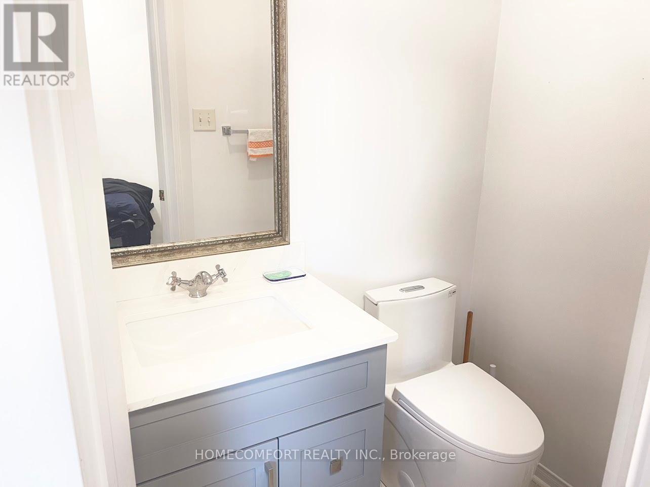 215 Andona Crescent, Toronto, Ontario  M1C 5J8 - Photo 4 - E12500400