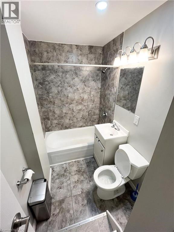 70 VICTORIA Avenue Unit# 3, Hamilton, Ontario