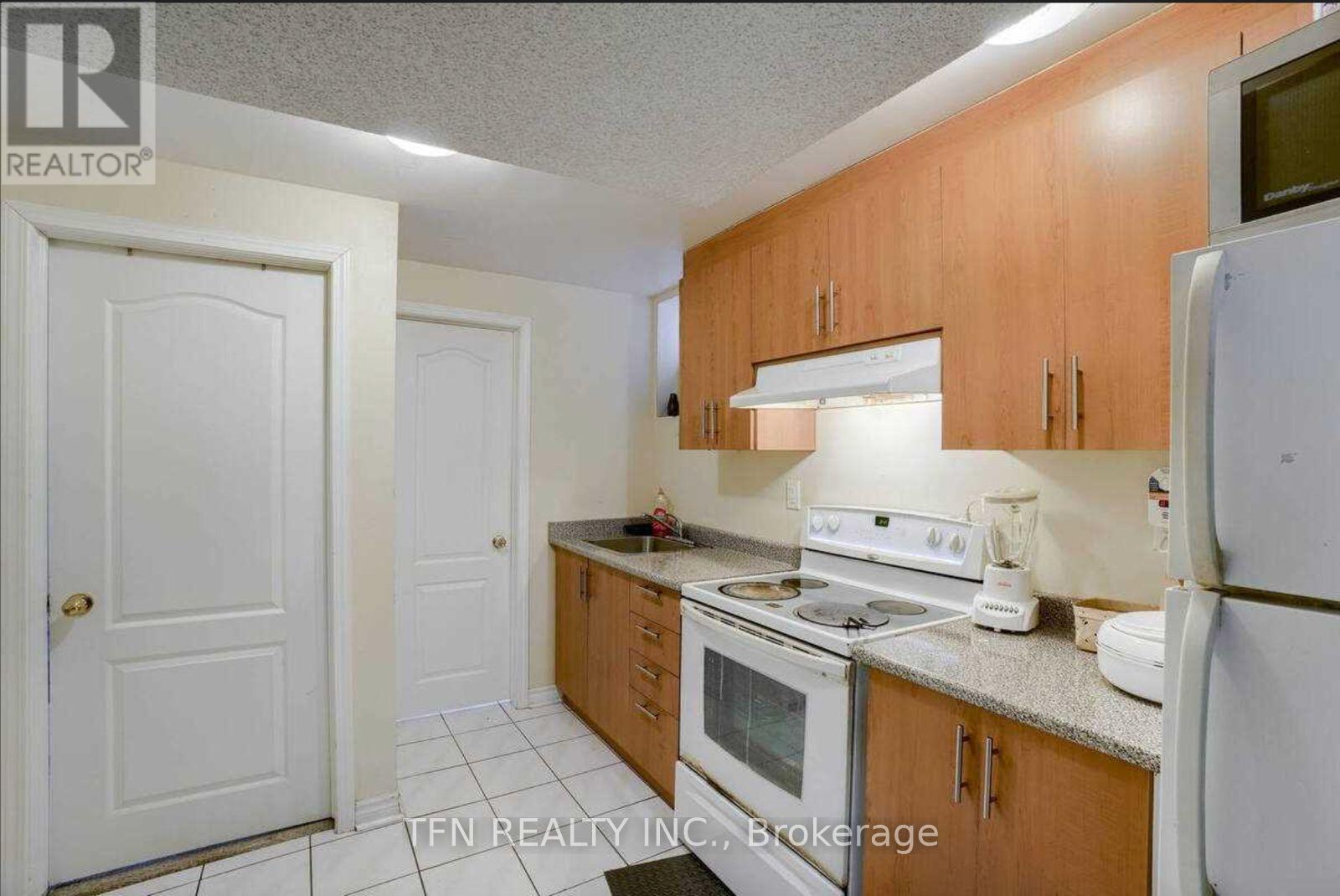 41 CALM WATER CRESCENT, Brampton, Ontario