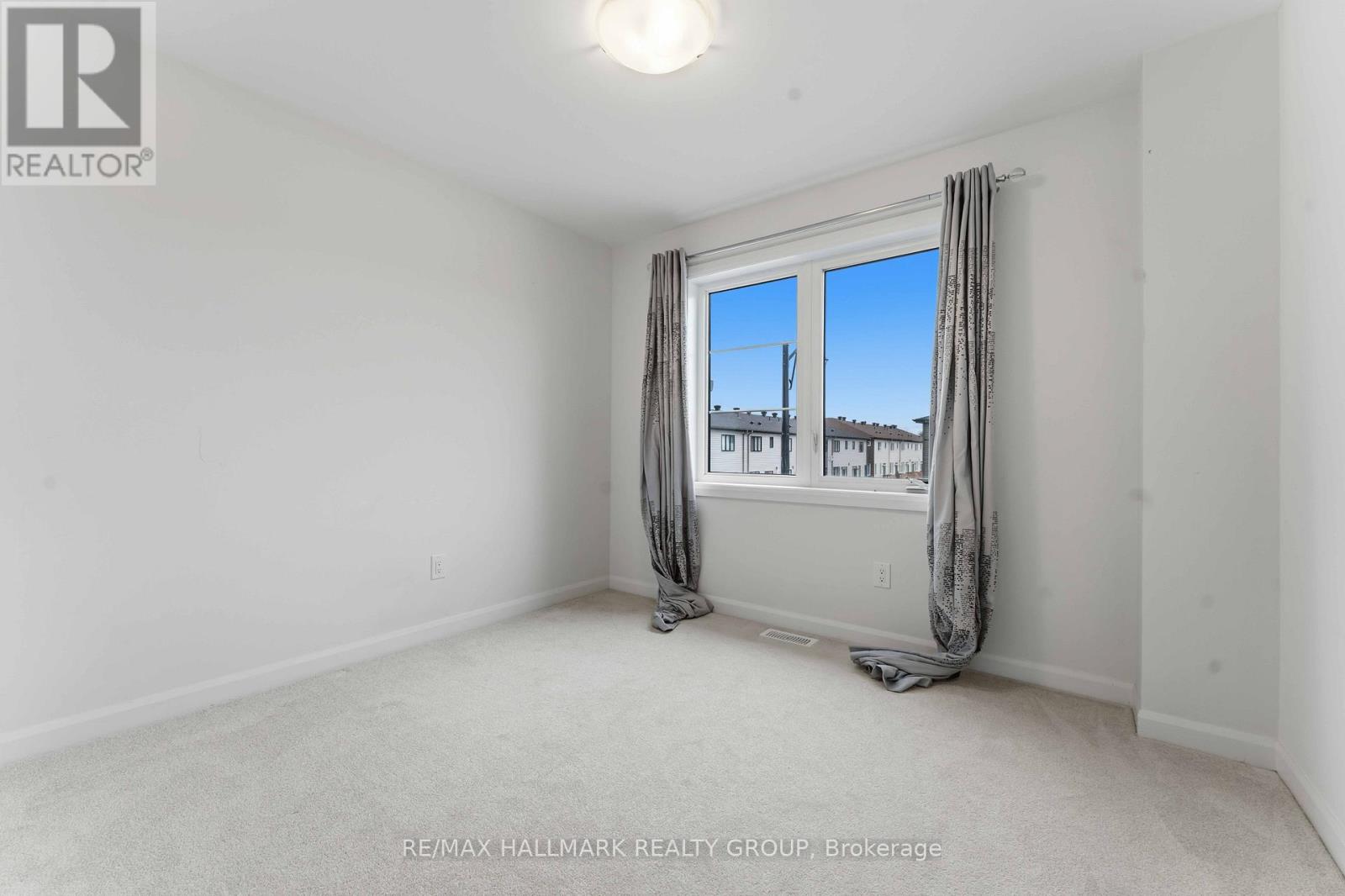 423 Silicon Way, Ottawa, Ontario  K2W 0K7 - Photo 15 - X12401975