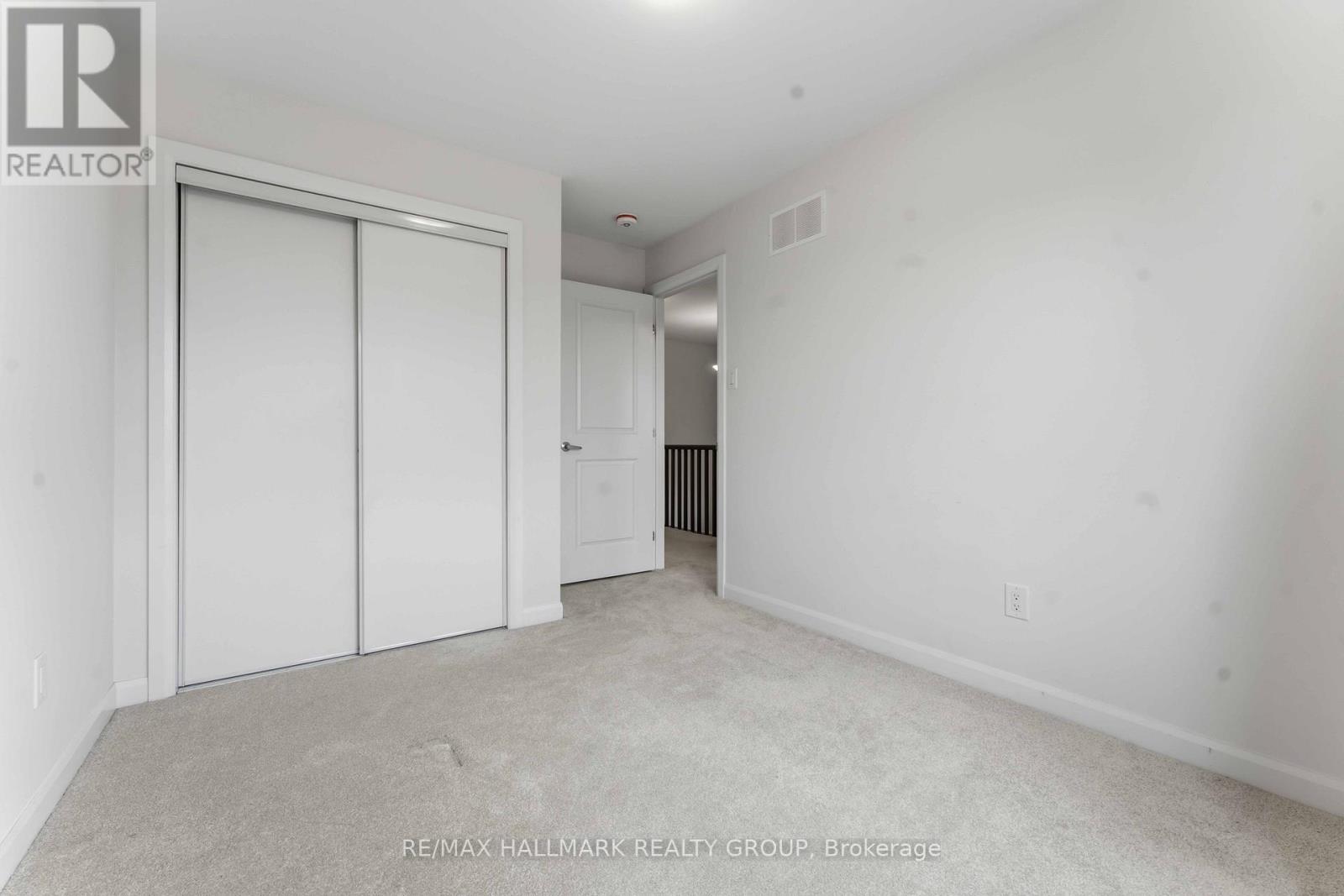 423 Silicon Way, Ottawa, Ontario  K2W 0K7 - Photo 16 - X12401975