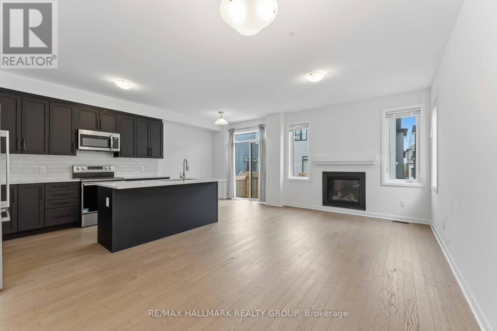 423 Silicon Way, Ottawa, Ontario  K2W 0K7 - Photo 9 - X12401975