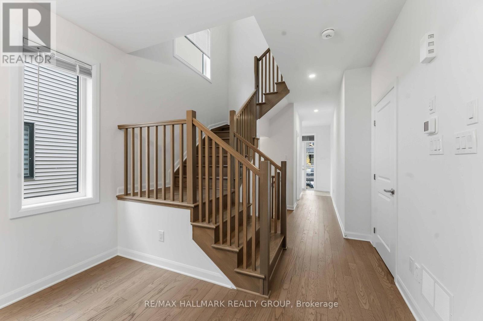 423 Silicon Way, Ottawa, Ontario  K2W 0K7 - Photo 4 - X12401975