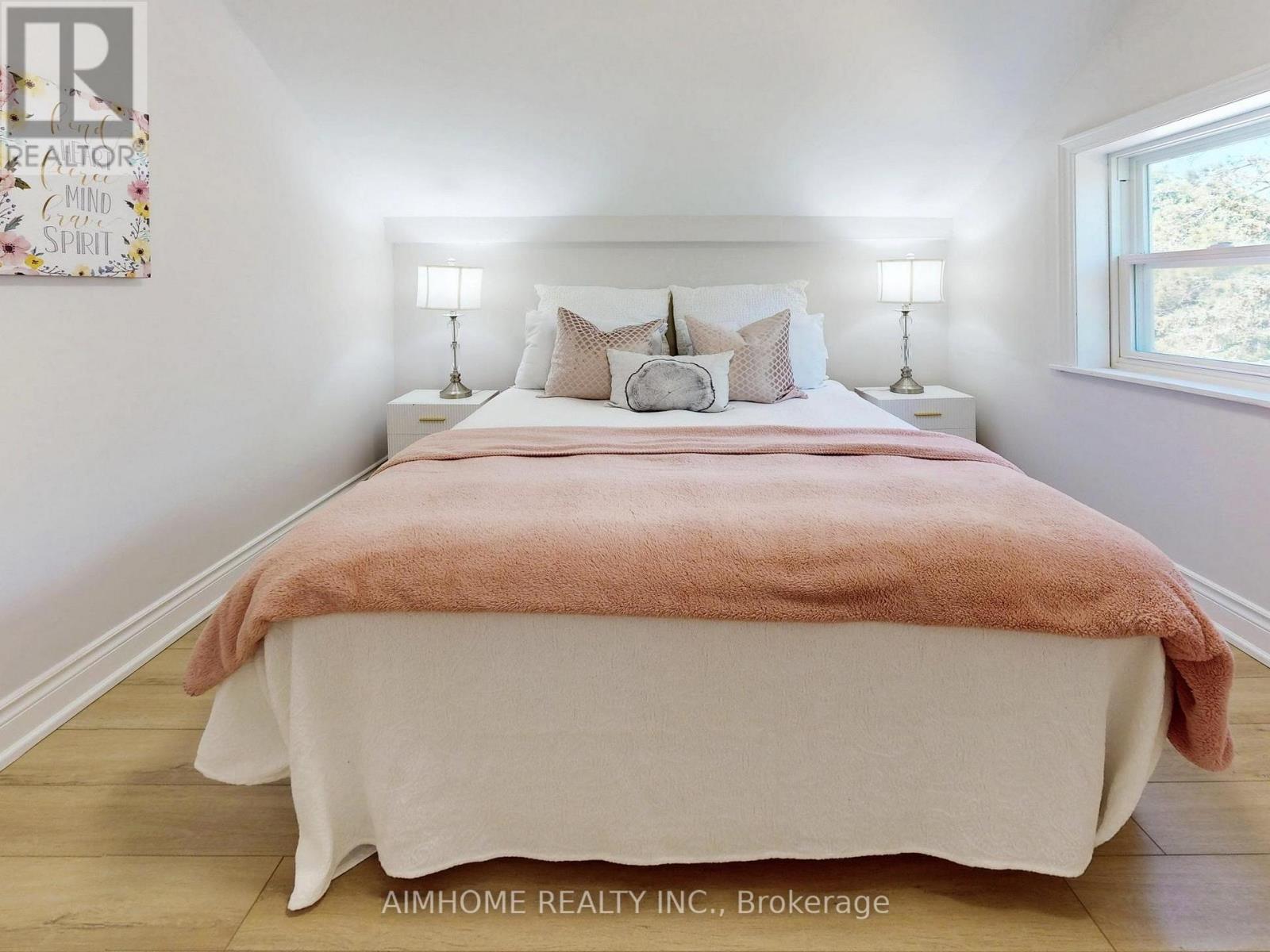 15 Main Street, Georgina, Ontario  L0E 1N0 - Photo 43 - N12500414