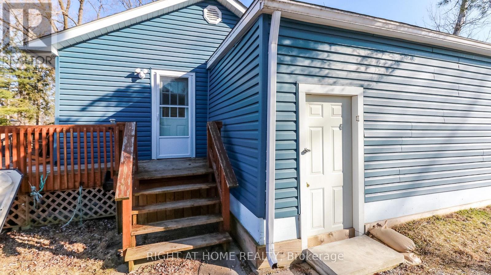 20 Long Point Road, Tay, Ontario  L0K 2C0 - Photo 15 - S12500430