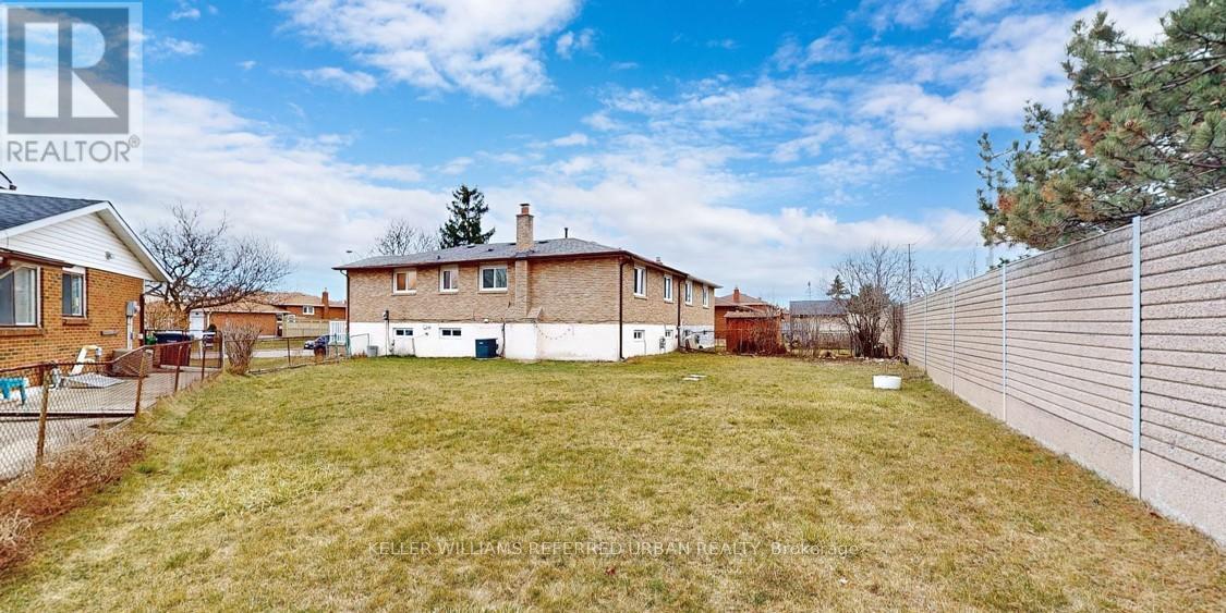 133 Manitou Crescent, Brampton, Ontario  L6S 2Z6 - Photo 25 - W12500428